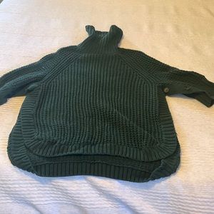 J crew dark green poncho knit sweater, size medium, EUC.